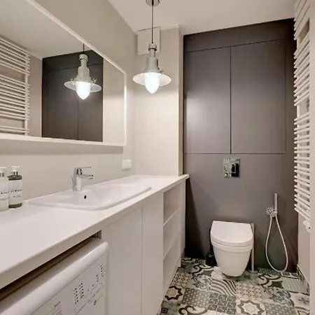 Urban Nest Group - Torunska 15 Apartmán *